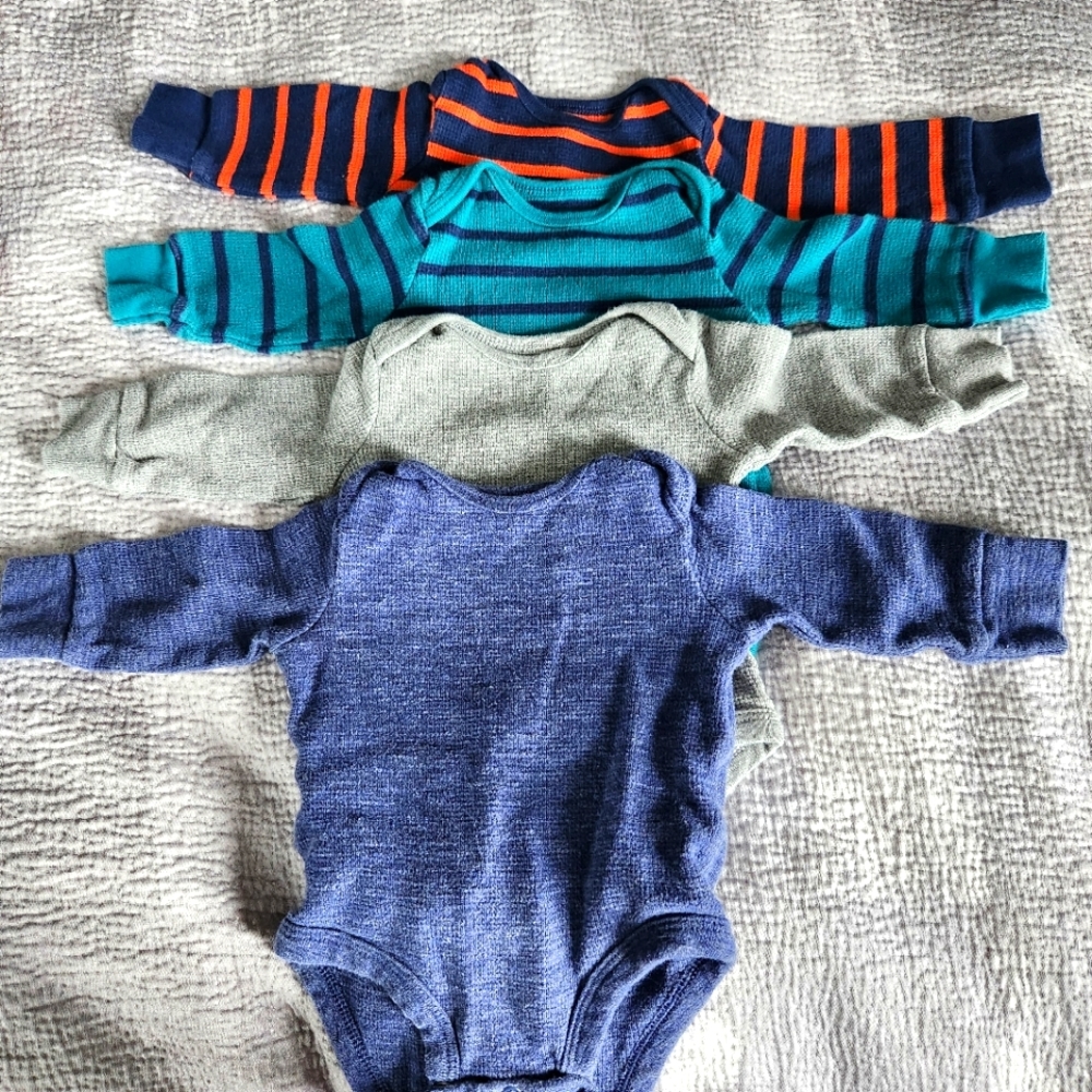 Thermal Long Sleeve Onesie Bundle 0-3 Lot